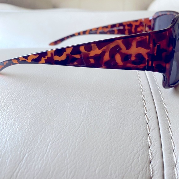 NEW TORTOISE COLOR SUNGLASSES - Picture 2 of 4